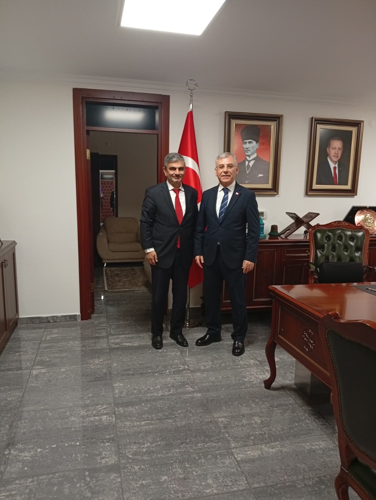 DİYANET İŞLERİ BAŞKANLIĞI YÖNETİCİLERİNE ZİYARET VE SAHA SORUNLARININ İLETİLMESİ